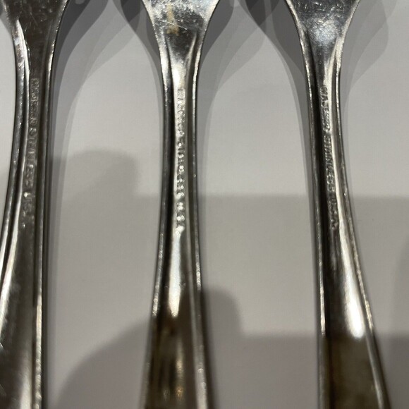 Majesco Stainless Steel Forks 6 7/8" Salad Set of 5 Vintage MCM MJS3 Pattern - Picture 8 of 10